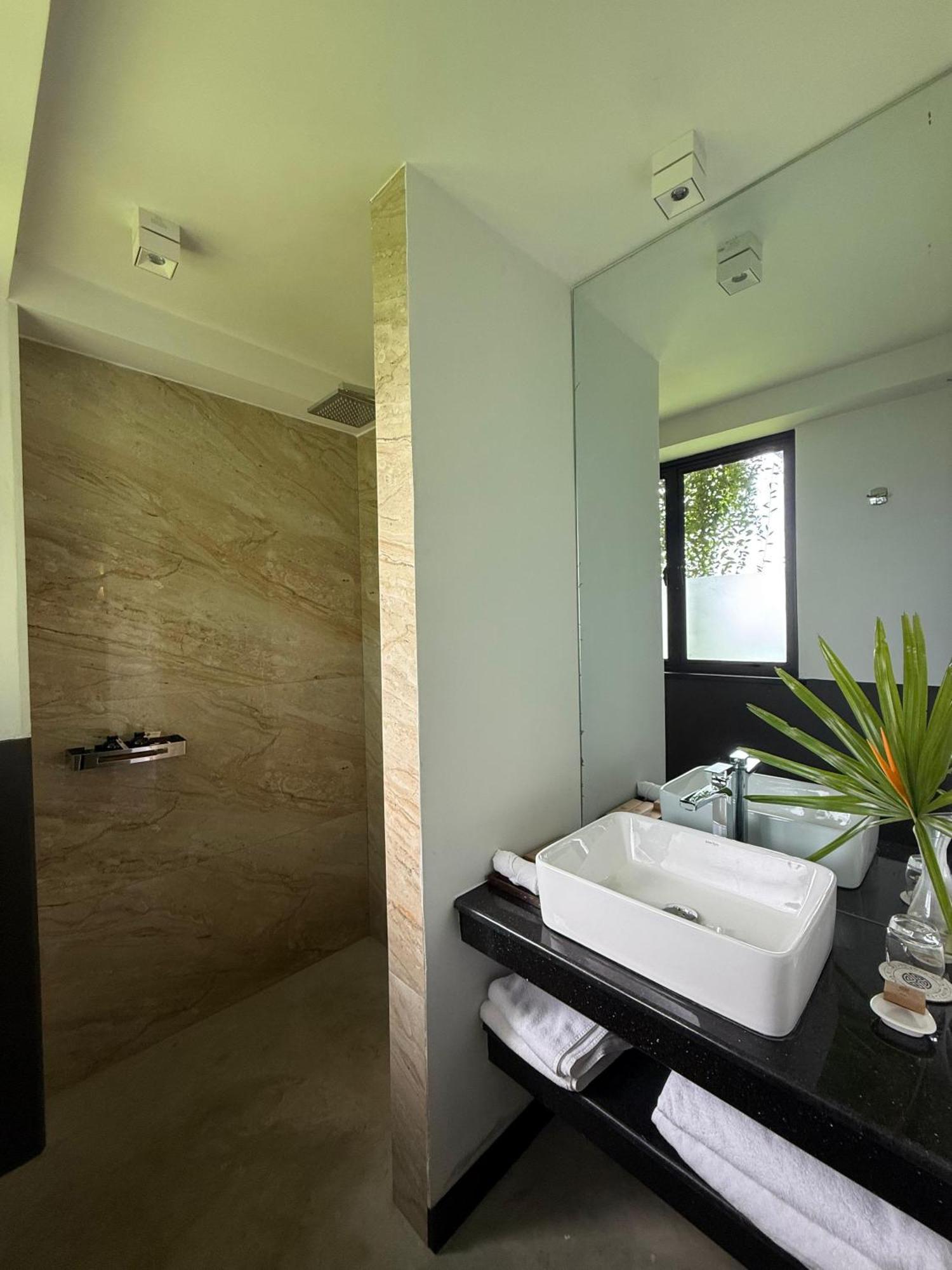فندق Tabula Rasa & 5*